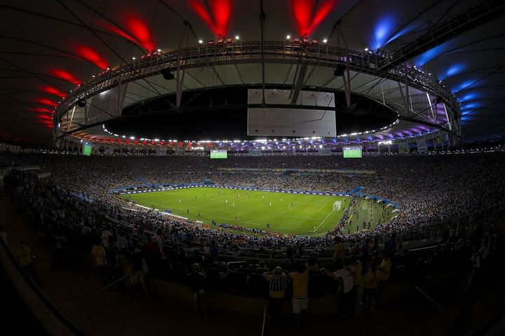 杨毅称法国攻击线媲美巴西传奇,众专家热议其历史地位｜华体会体育（封面配图）